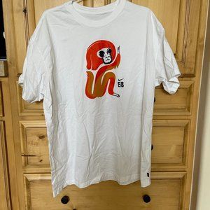 Nike Graphic Cotton Tee size XL